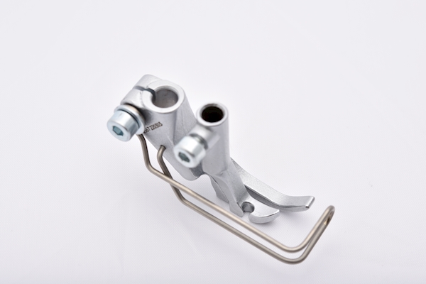 DA RV-Garnitur re. frei 969 Kantennähfusspaar Pic2